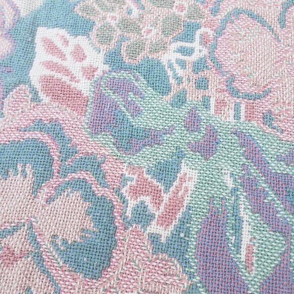 Tapestry Floral 80s Wall Hanging Gift for Mom - Picture 11 of 11